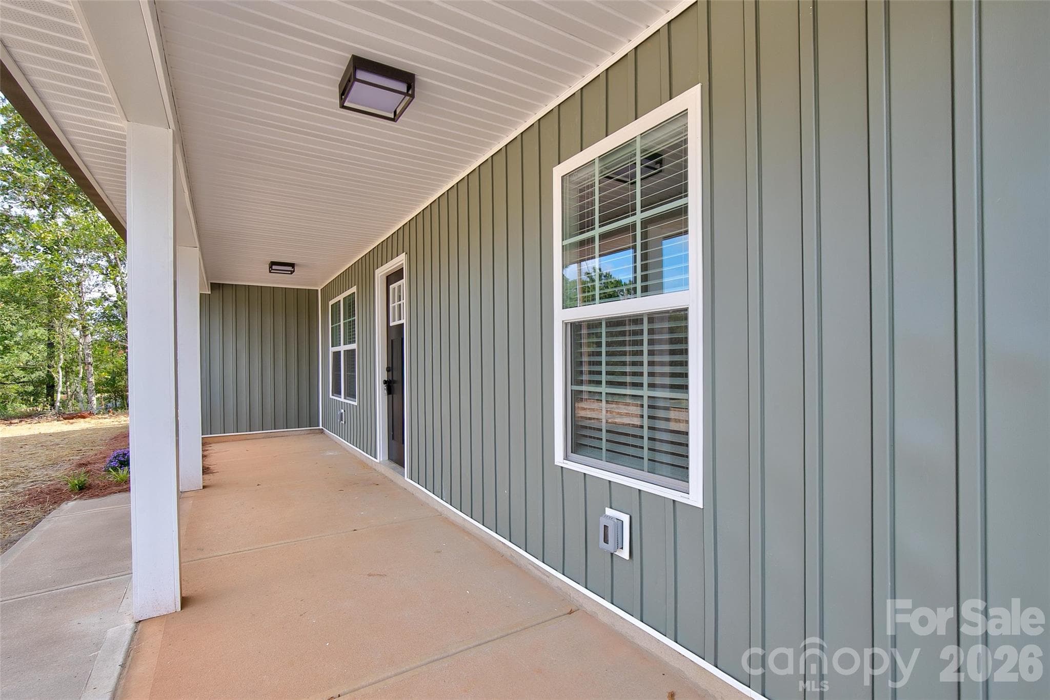 Single Family Residence at 519 S Third Street, McBee, photo 9 of 42