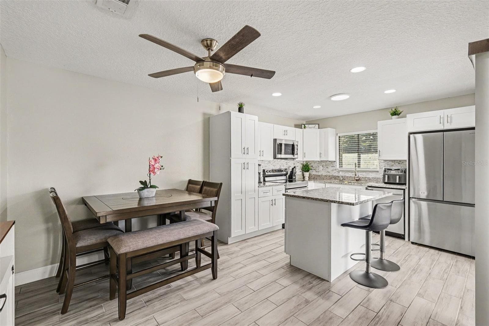 Townhouse at 8114 OAK TRACE WAY #C, TAMPA, photo 8 of 17