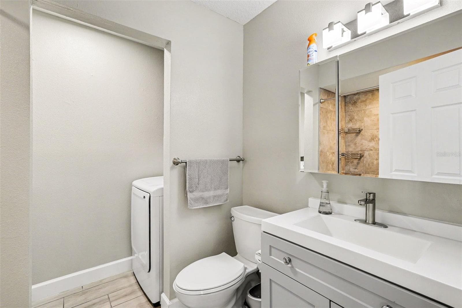 Townhouse at 8114 OAK TRACE WAY #C, TAMPA, photo 15 of 17