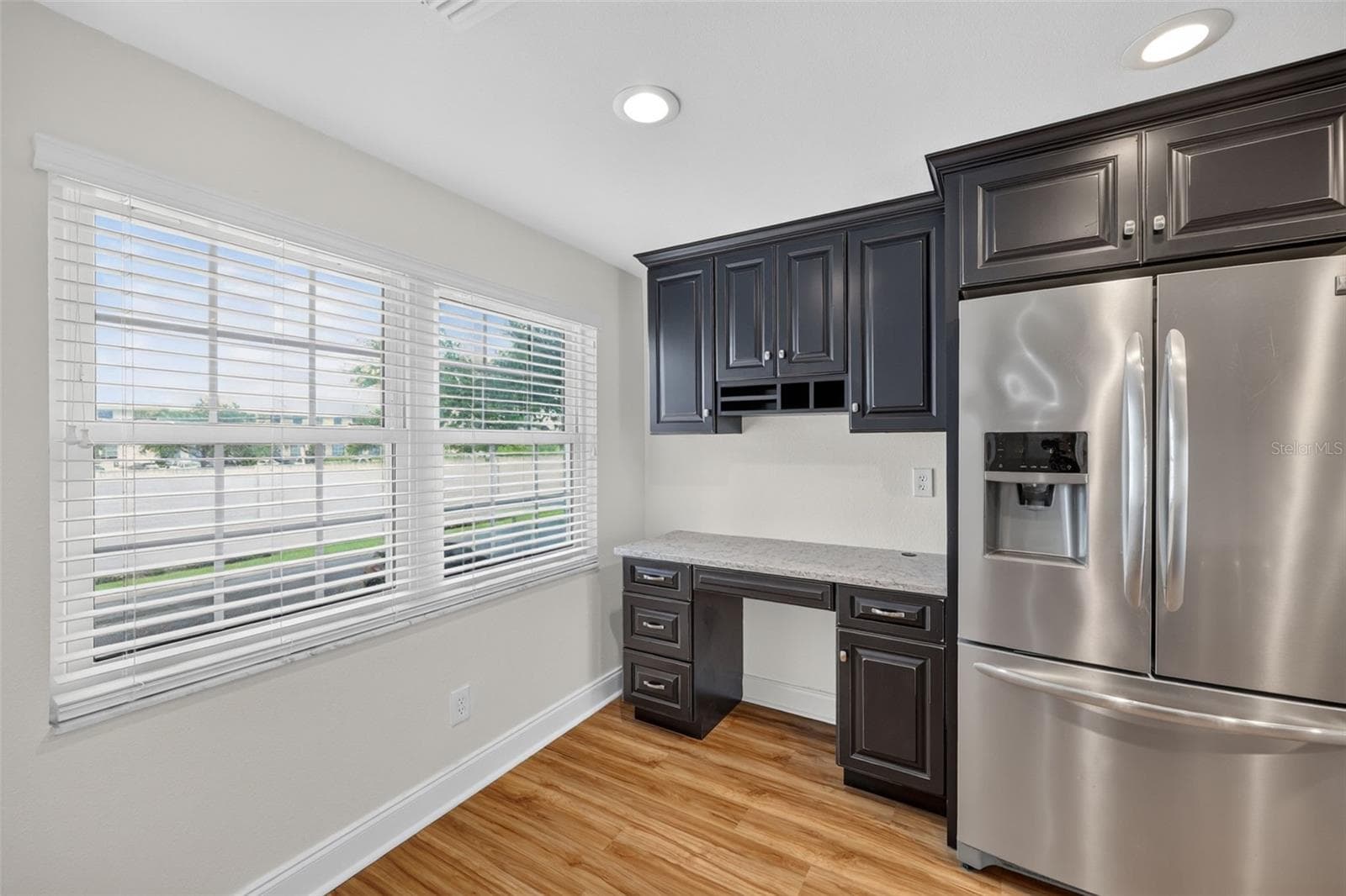 Condominium at 8352 MEADOWBROOK DR #10, SEMINOLE, photo 15 of 36