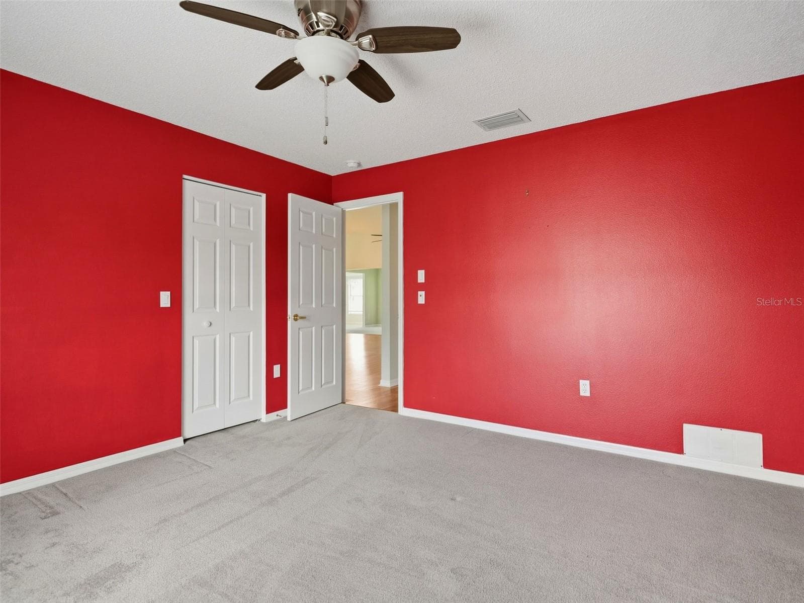 Villa at 1023 ALMONDWOOD DR, NEW PORT RICHEY, photo 32 of 64