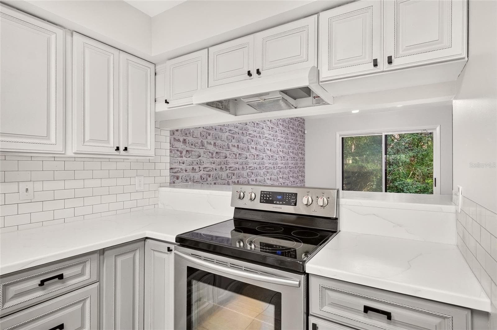 kitchen - 4411 BLACK FOREST WAY, GAINESVILLE
