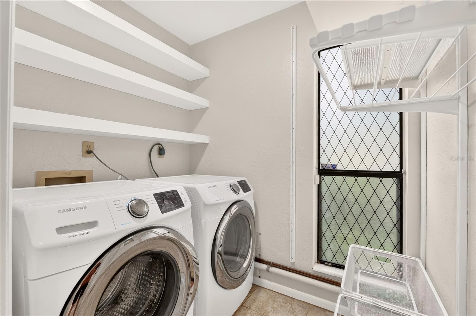 downstairs laundry - 4411 BLACK FOREST WAY, GAINESVILLE