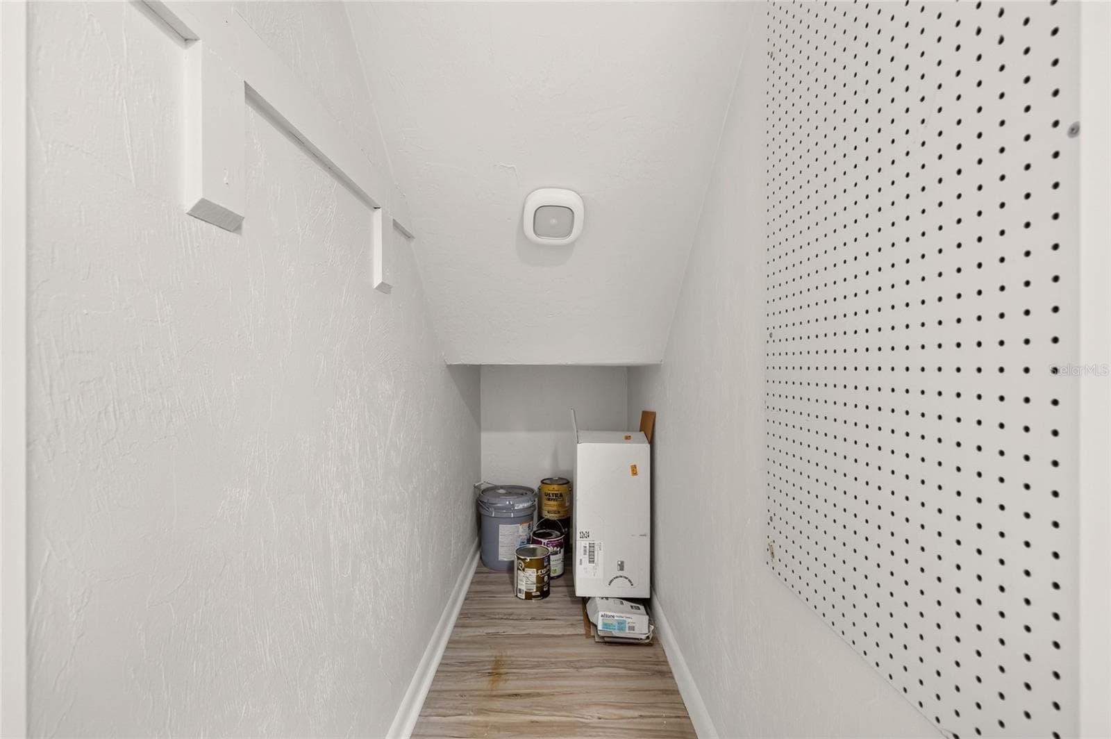 under the stairs storage - 4411 BLACK FOREST WAY, GAINESVILLE