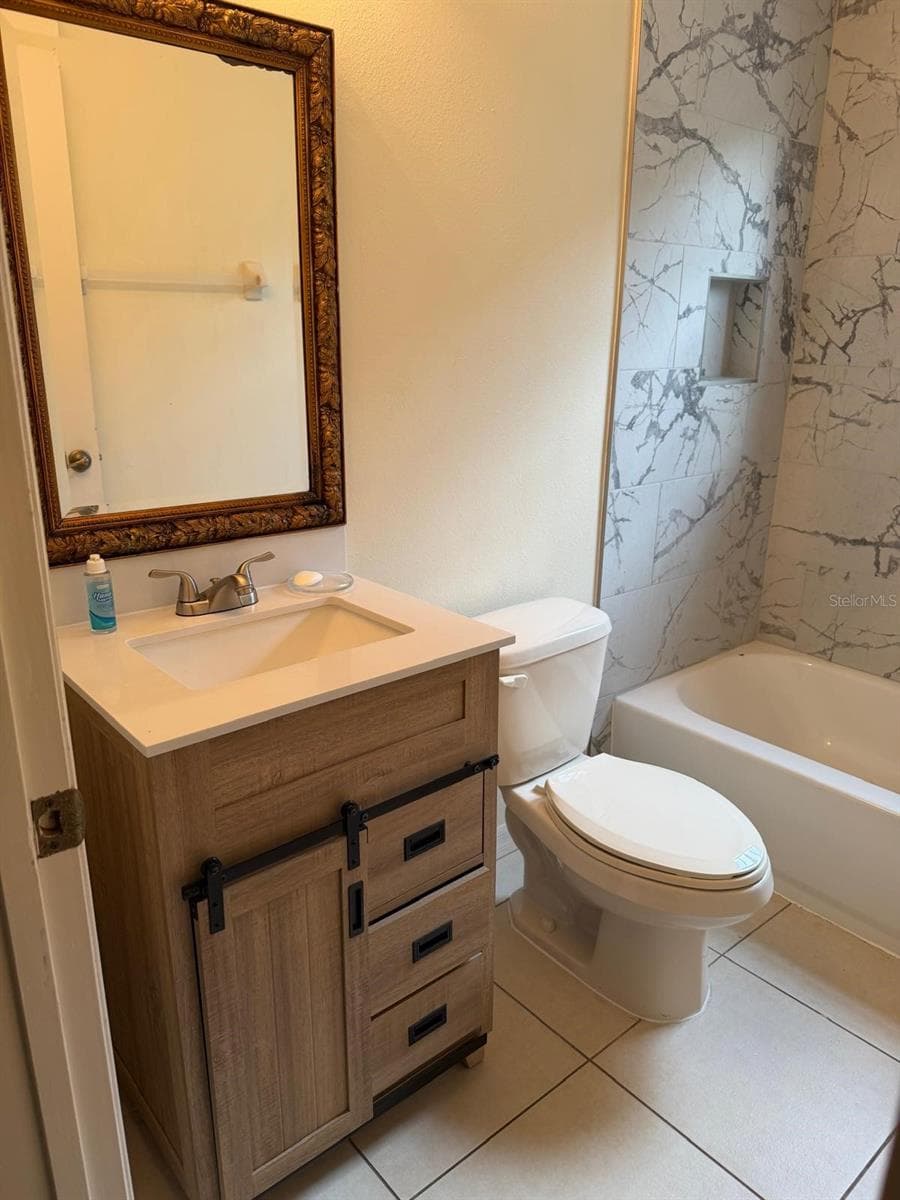 Single Family Residence at 8735 ISLA BELLA DR, ORLANDO, photo 15 of 22