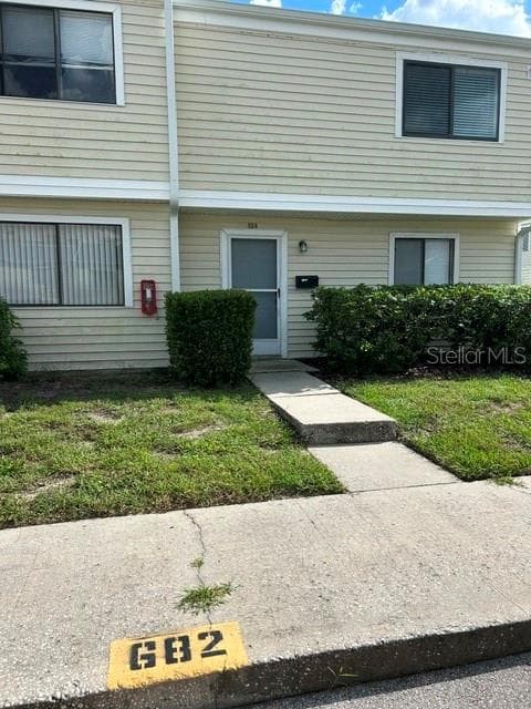 682 LESLIE CT #682