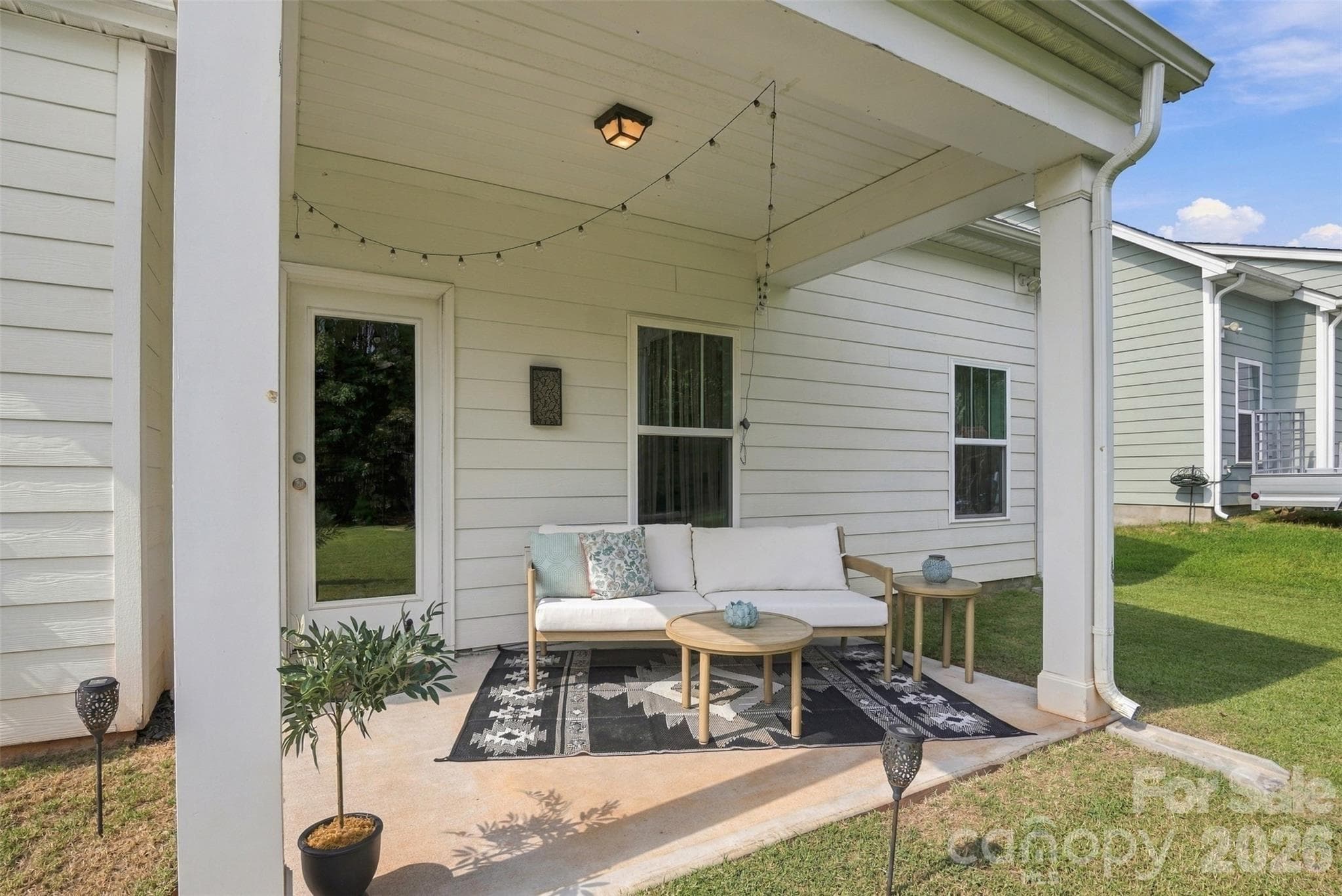 Single Family Residence at 628 Heron View Drive, York, photo 37 of 43