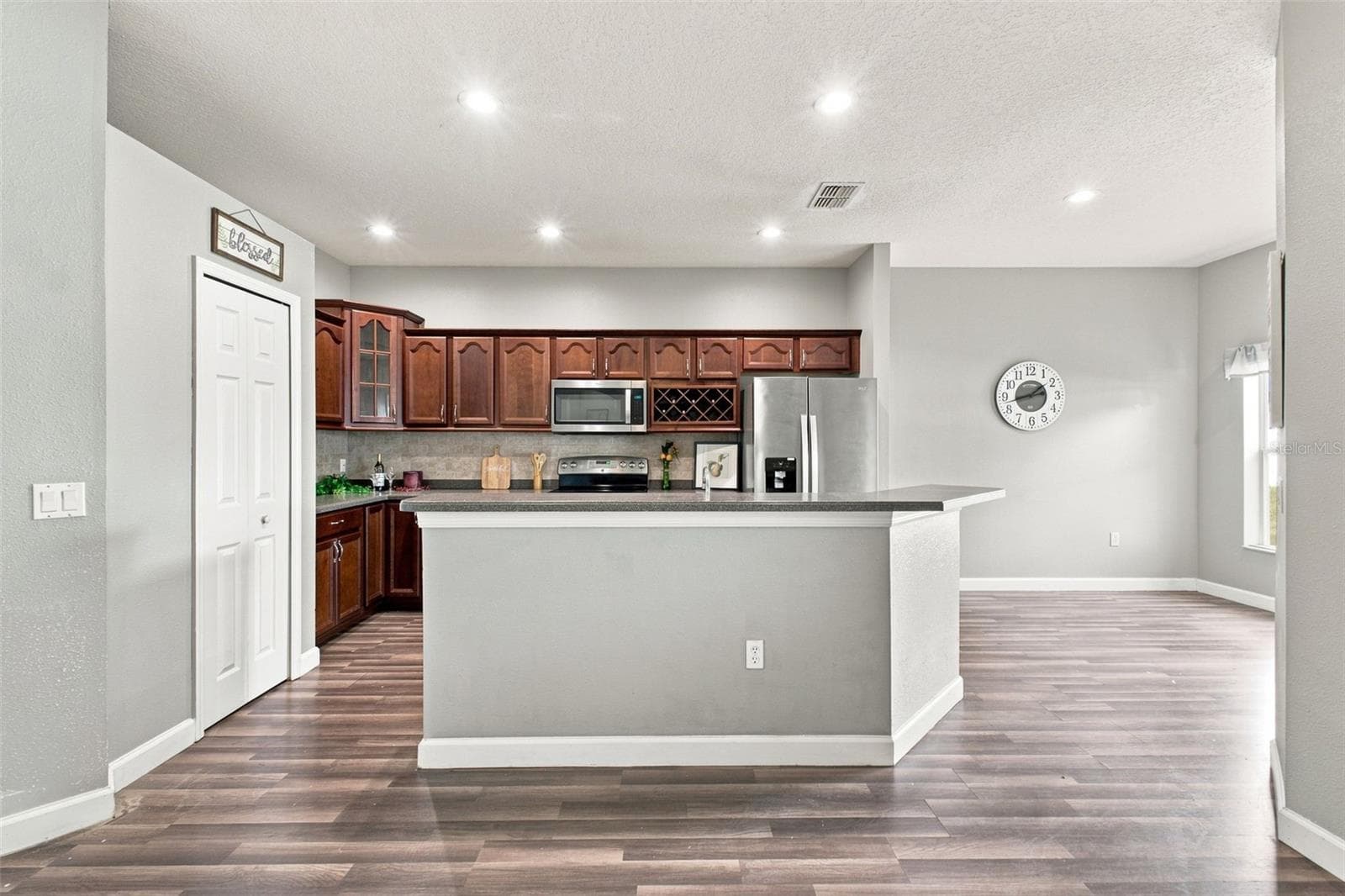 Single Family Residence at 15850 DURANGO CIR, BROOKSVILLE, photo 16 of 56