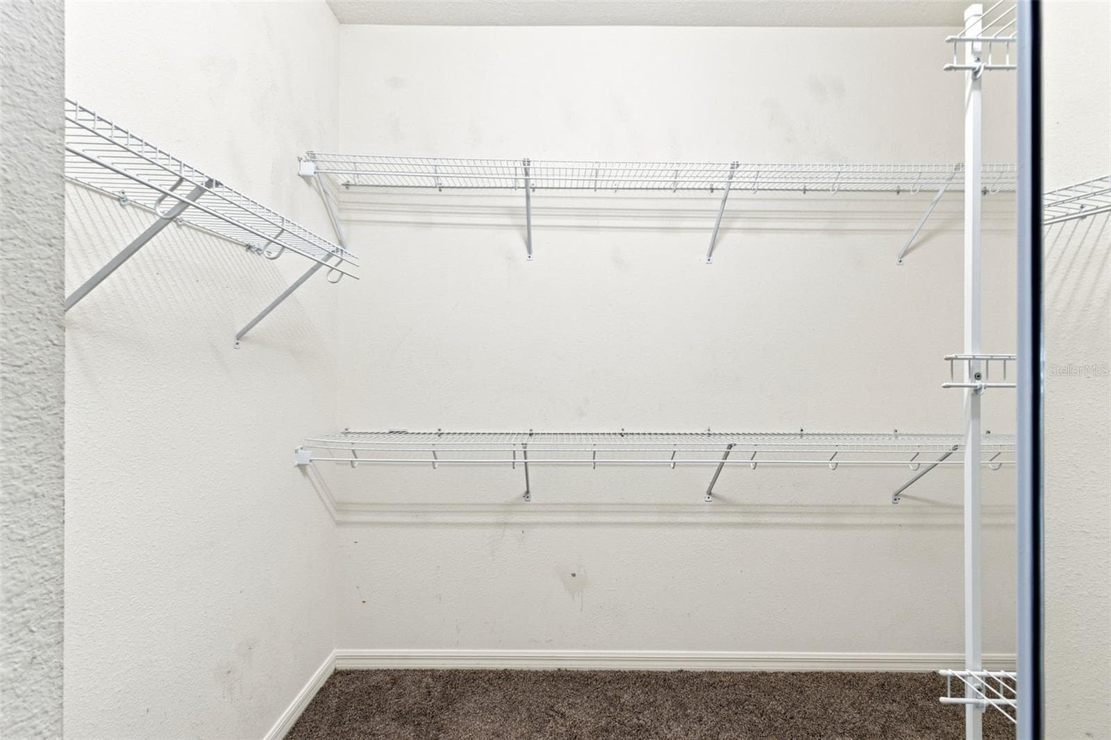 Master Walk In Closet - 15850 DURANGO CIR, BROOKSVILLE
