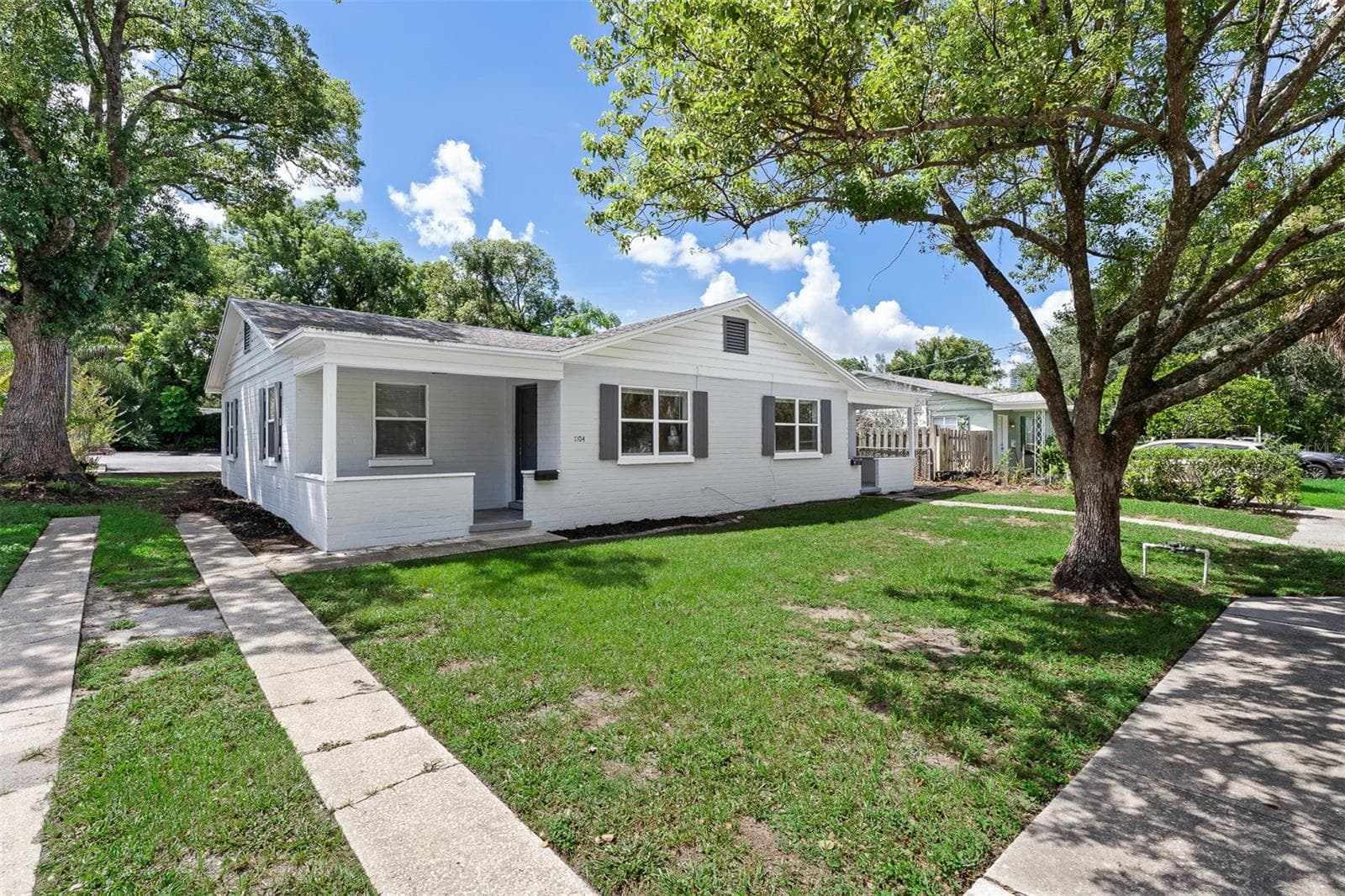 Exterior Front - 1104 E HARWOOD ST, ORLANDO