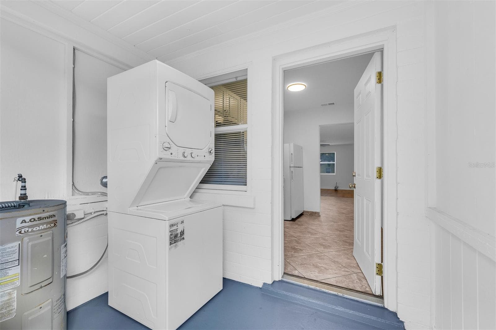 Laundry - 1104 E HARWOOD ST, ORLANDO