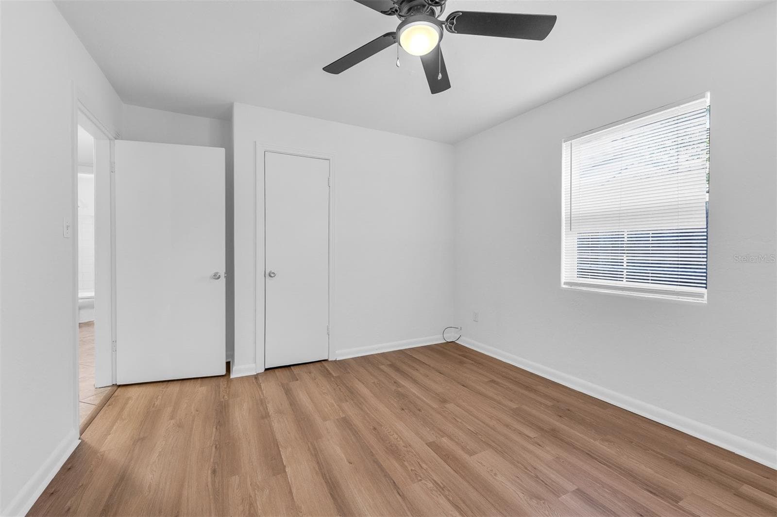 Duplex at 1104 E HARWOOD ST, ORLANDO, photo 18 of 22