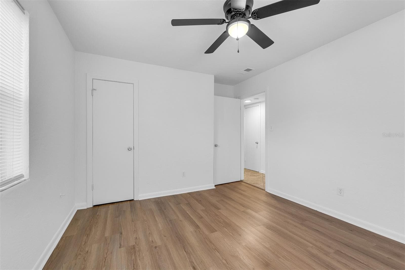 Duplex at 1104 E HARWOOD ST, ORLANDO, photo 20 of 22