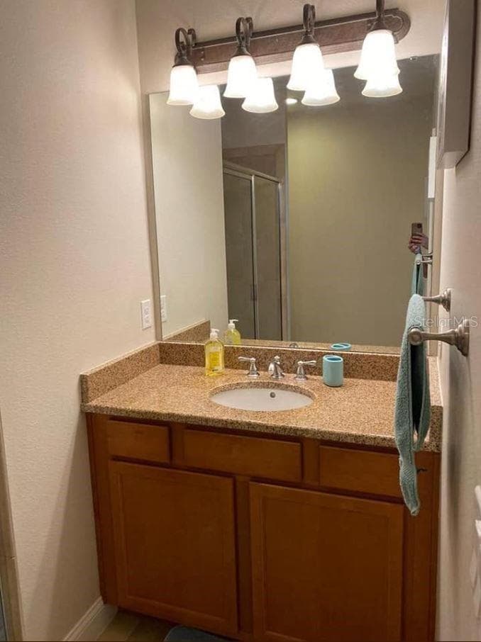 Townhouse at 2544 BELLA VISTA DR, DAVENPORT, photo 9 of 20