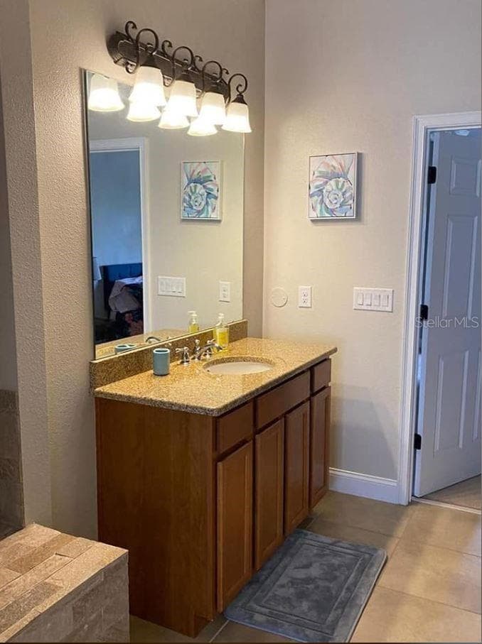 Townhouse at 2544 BELLA VISTA DR, DAVENPORT, photo 12 of 20