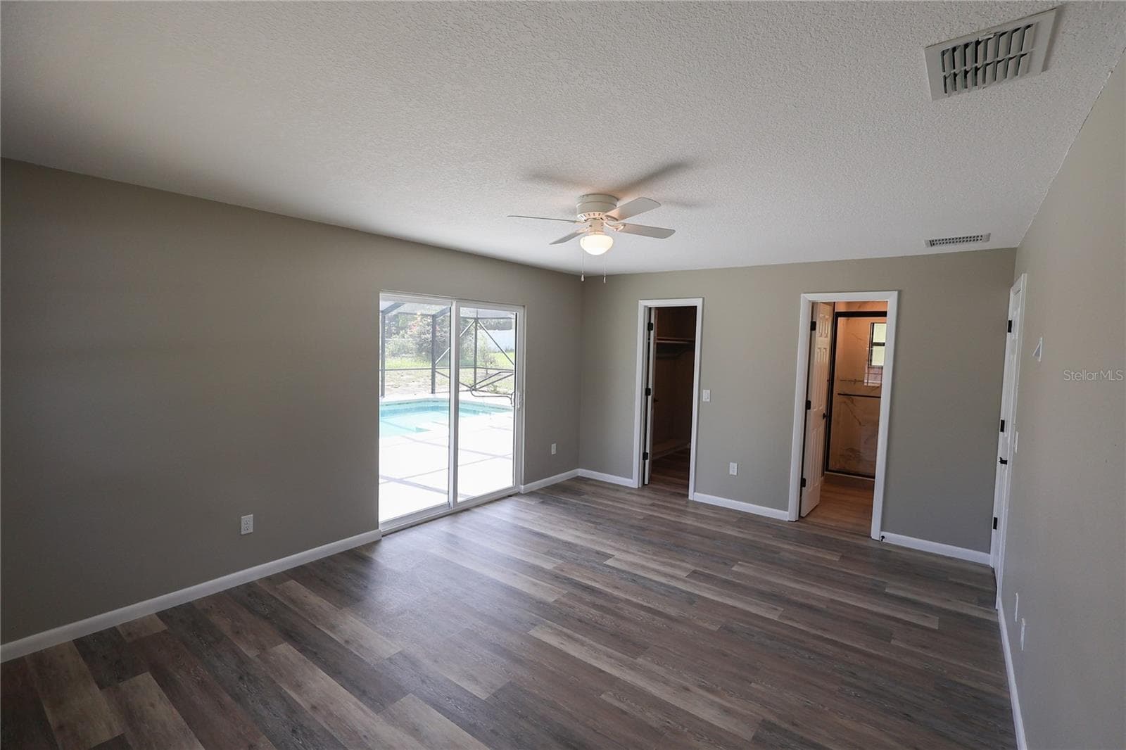 Single Family Residence at 140 BRITTON ST, BABSON PARK, photo 21 of 48
