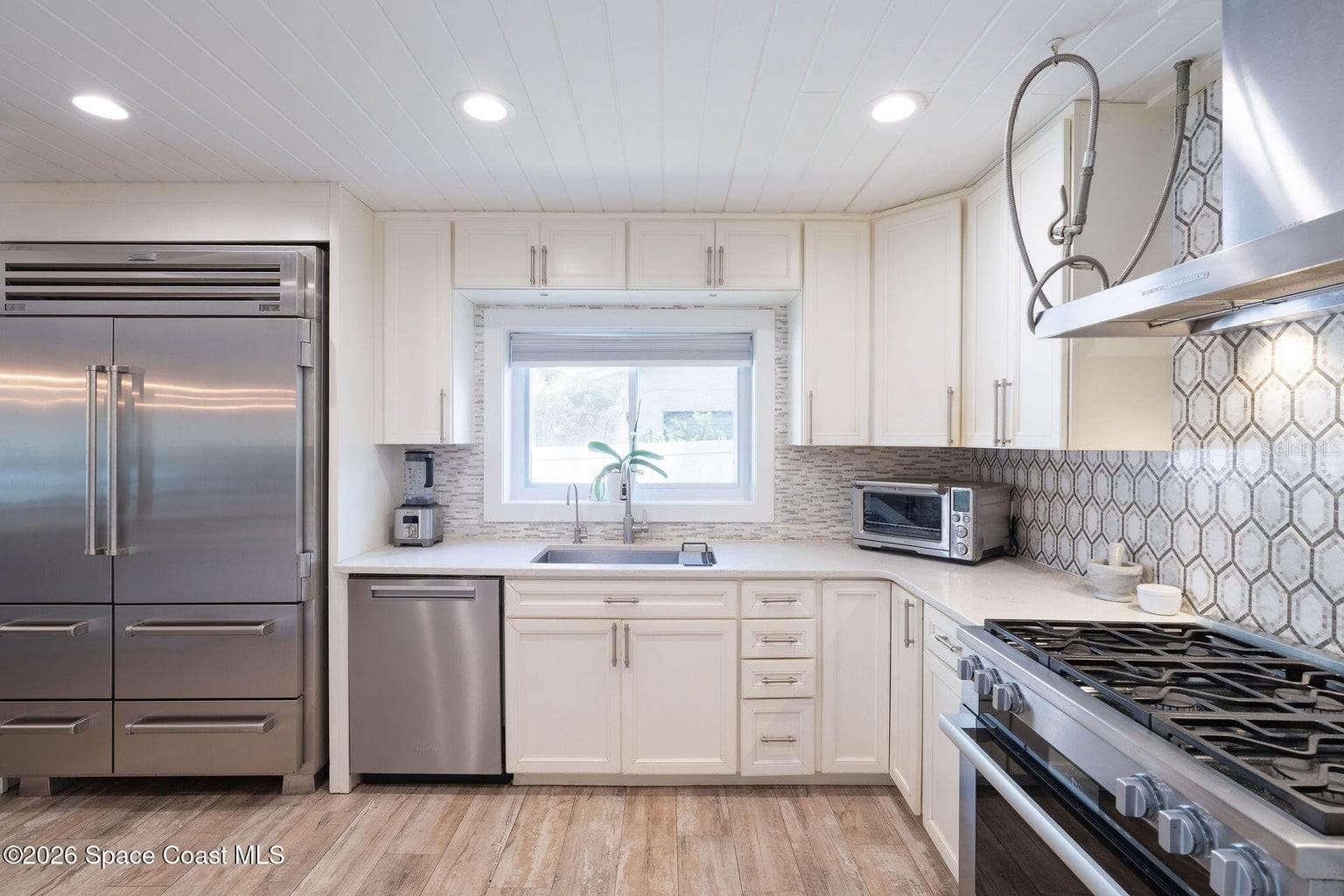 Single Family Residence at 1803 BARKER DR, WINTER PARK, photo 15 of 45