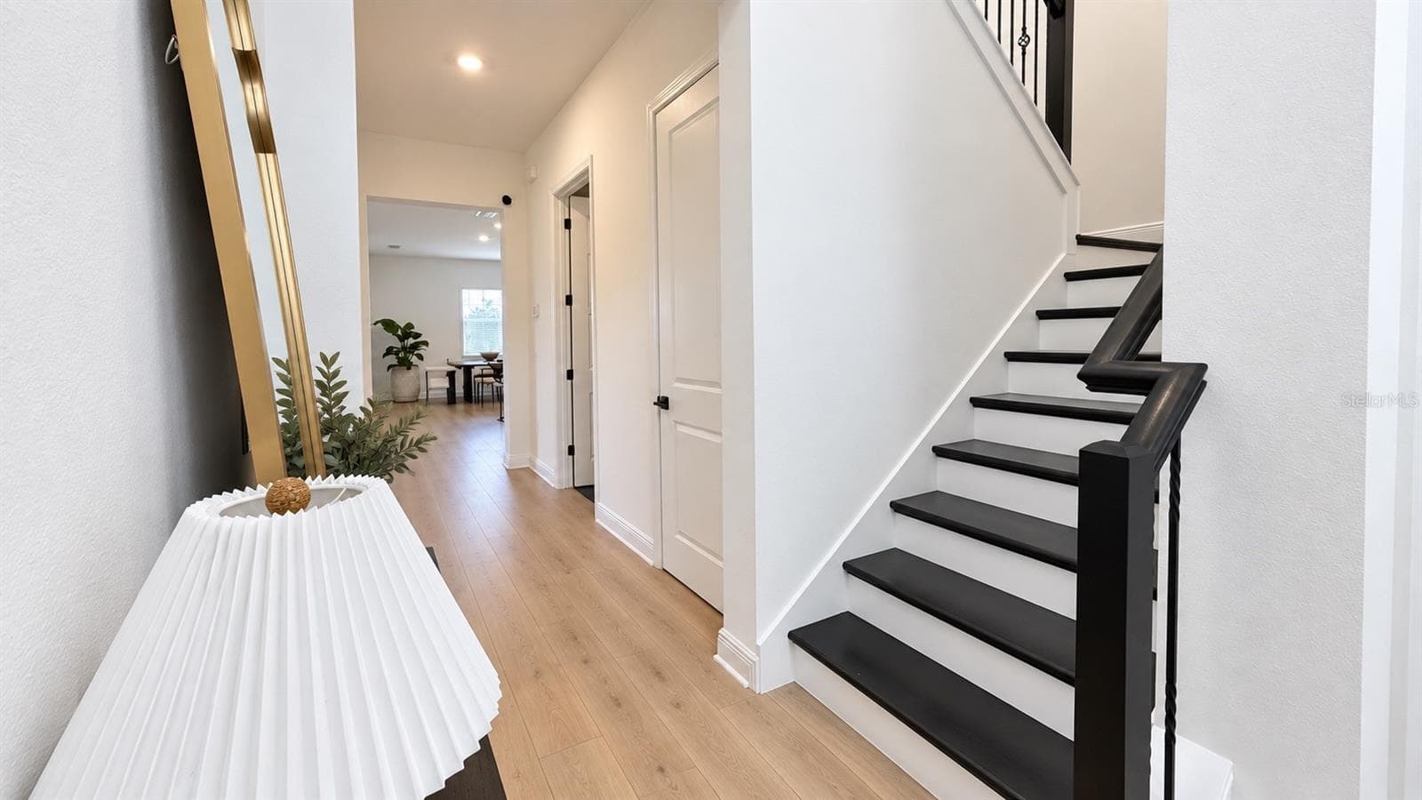 Single Family Residence at 15607 VETTA DR, MONTVERDE, photo 3 of 36