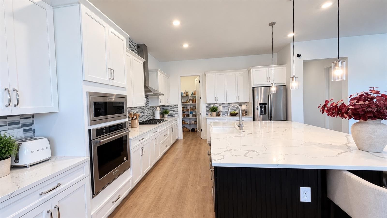 Single Family Residence at 15607 VETTA DR, MONTVERDE, photo 14 of 36