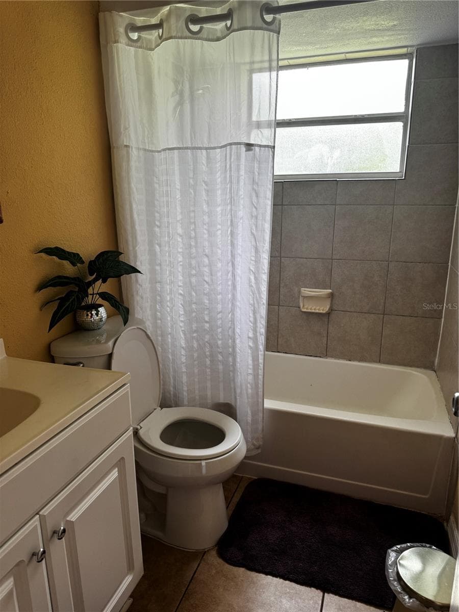 Single Family Residence at 7306 WINDSOR ST, HUDSON, photo 9 of 17