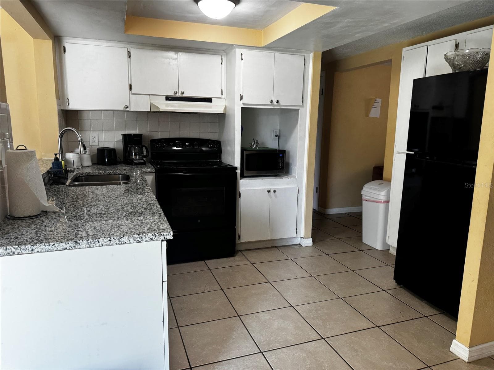 Single Family Residence at 7306 WINDSOR ST, HUDSON, photo 10 of 17