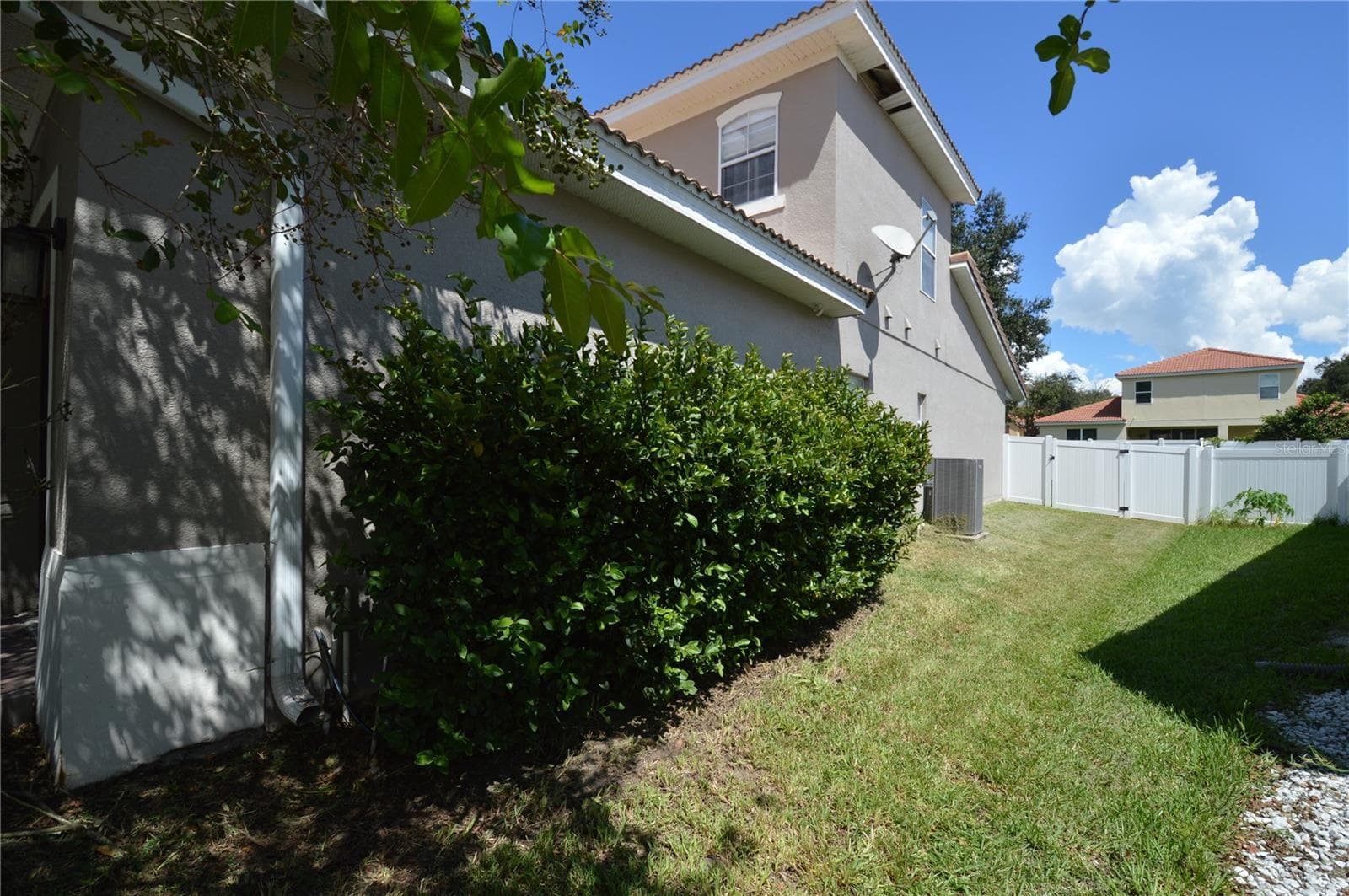 Single Family Residence at 3854 SHORESIDE DR, KISSIMMEE, photo 9 of 66
