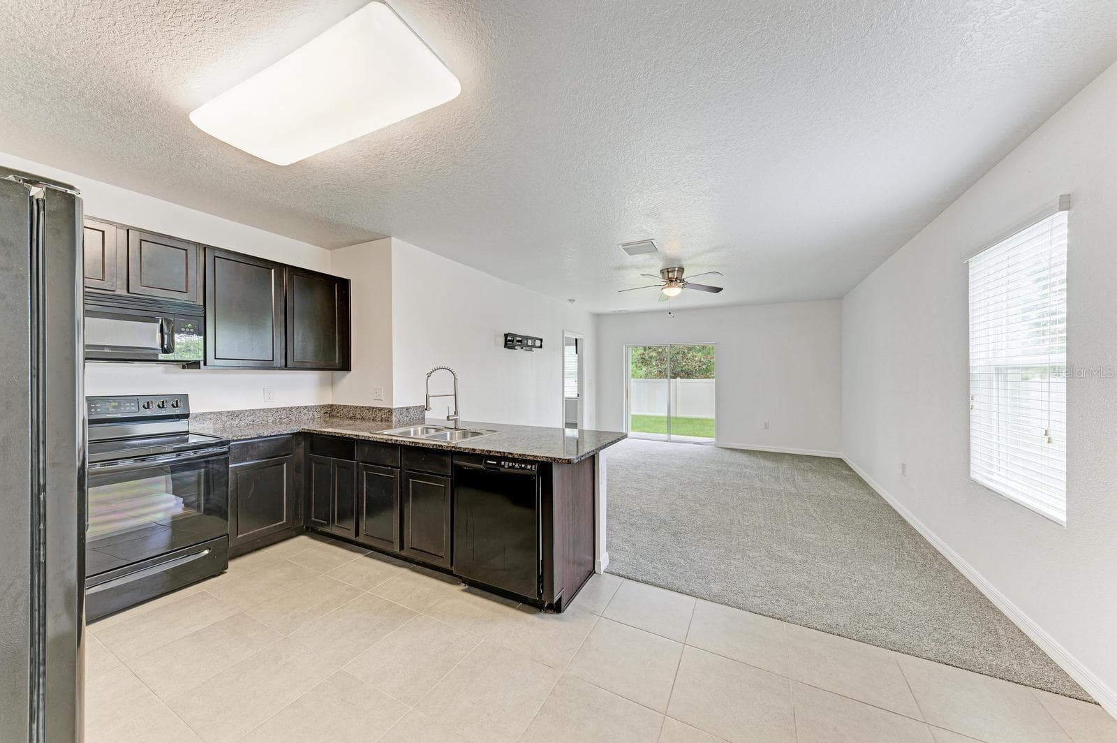 Single Family Residence at 4546 LINDEVER LN, PALMETTO, photo 20 of 75