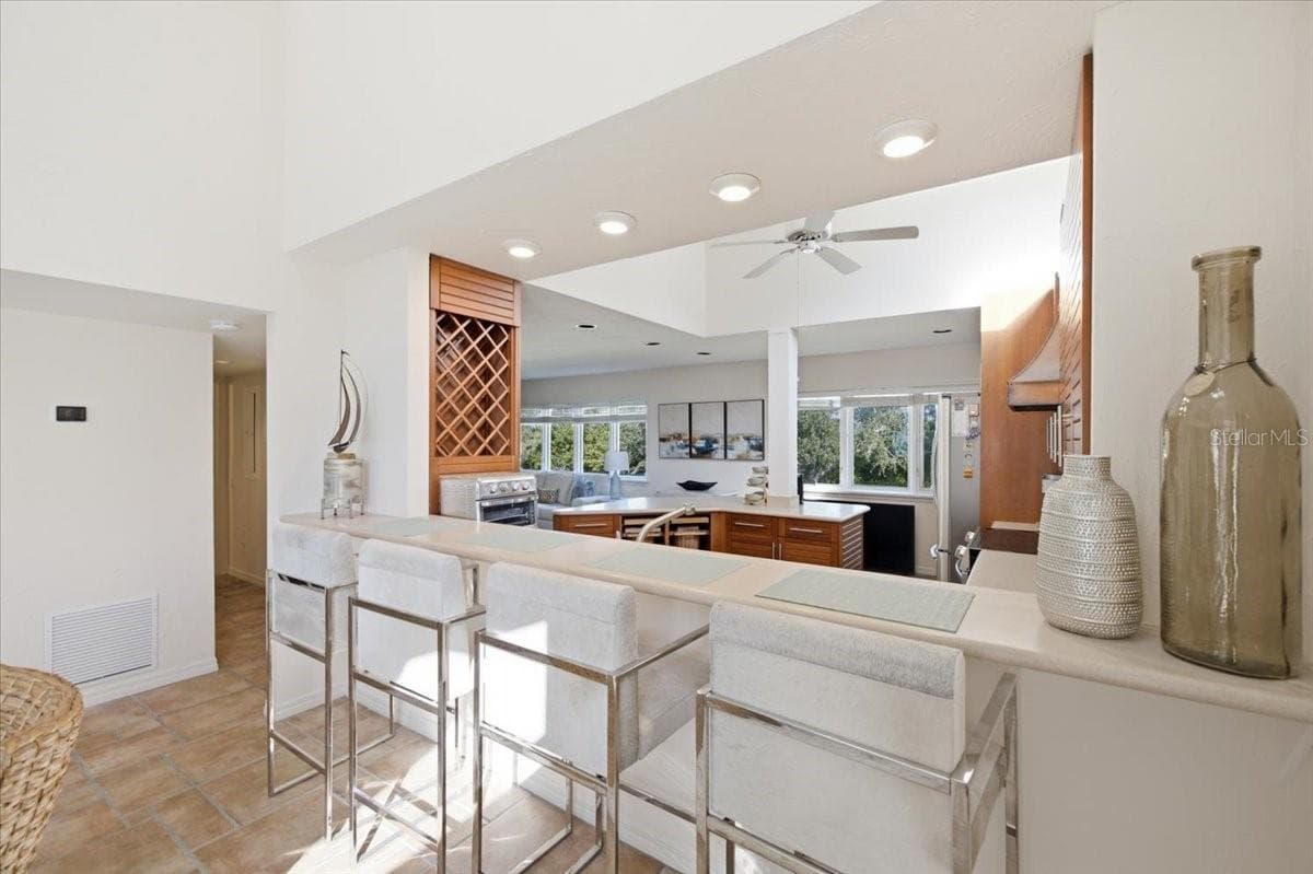 Condominium at 13 TIDY ISLAND BLVD #13, BRADENTON, photo 14 of 66