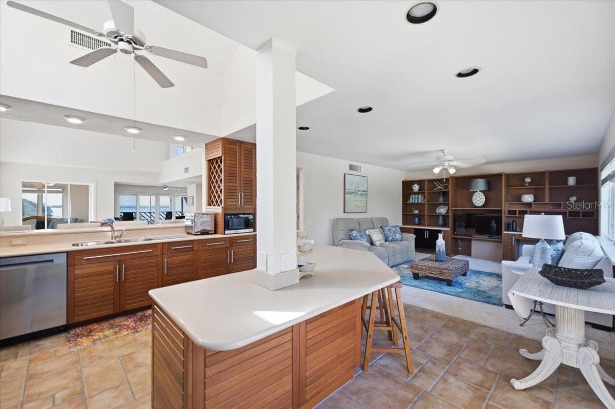 Condominium at 13 TIDY ISLAND BLVD #13, BRADENTON, photo 19 of 66