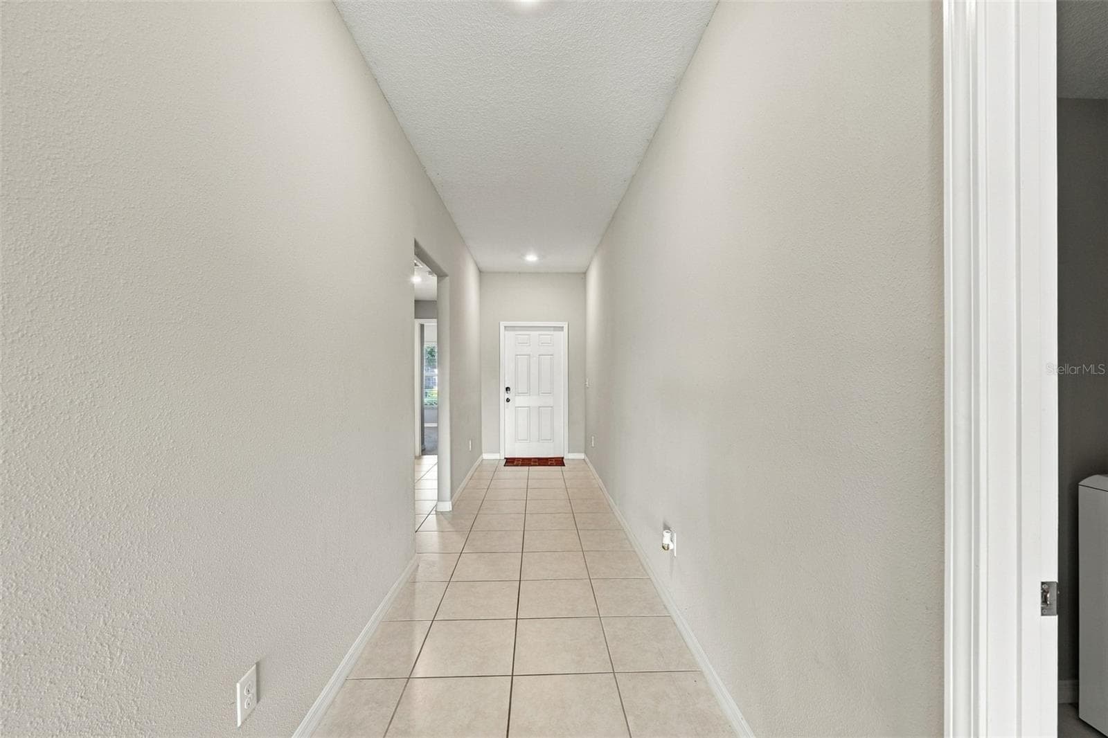 Single Family Residence at 15540 PEACE RIVER PL, SUN CITY CENTER, photo 9 of 43