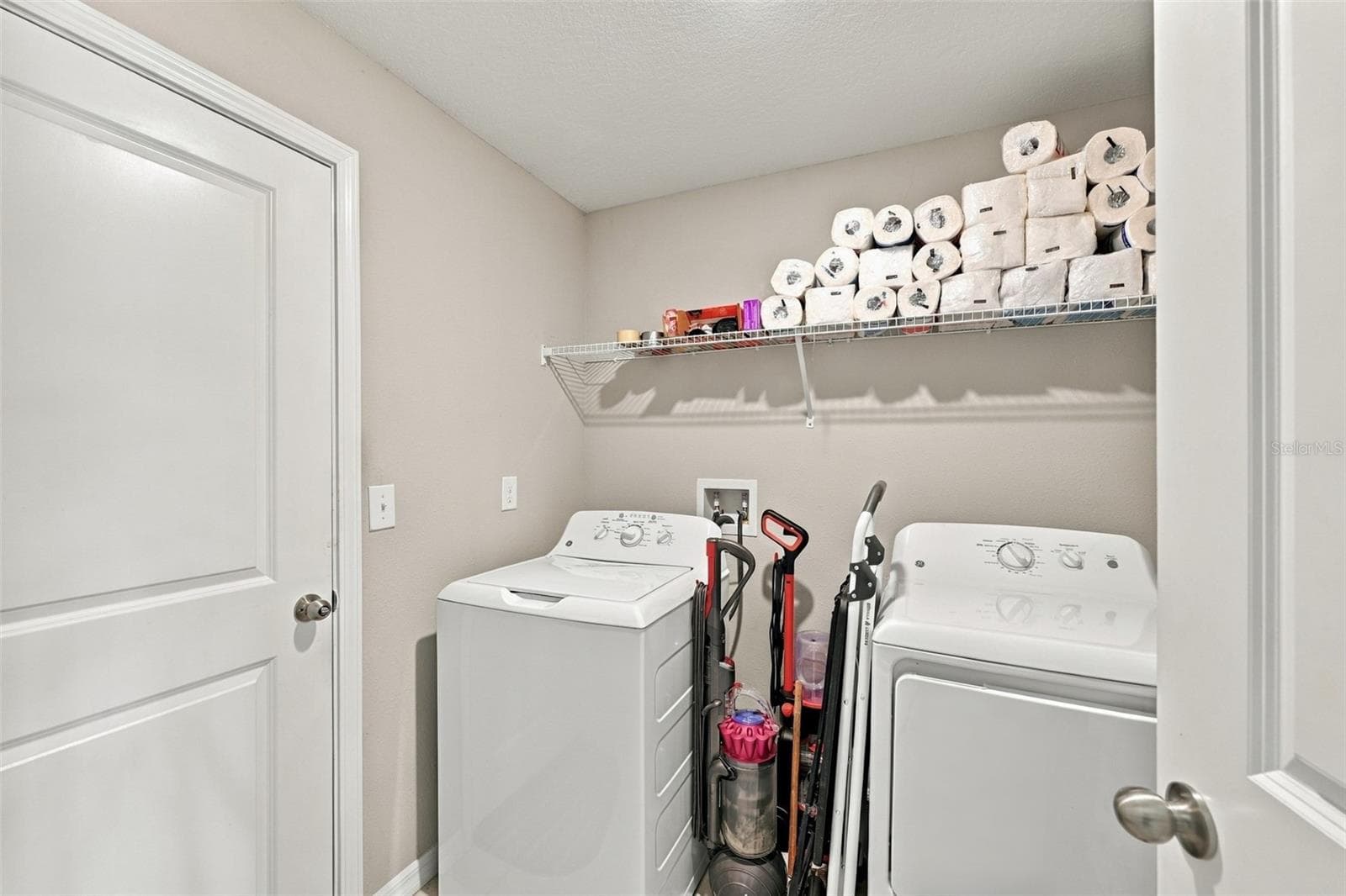 Single Family Residence at 15540 PEACE RIVER PL, SUN CITY CENTER, photo 21 of 43