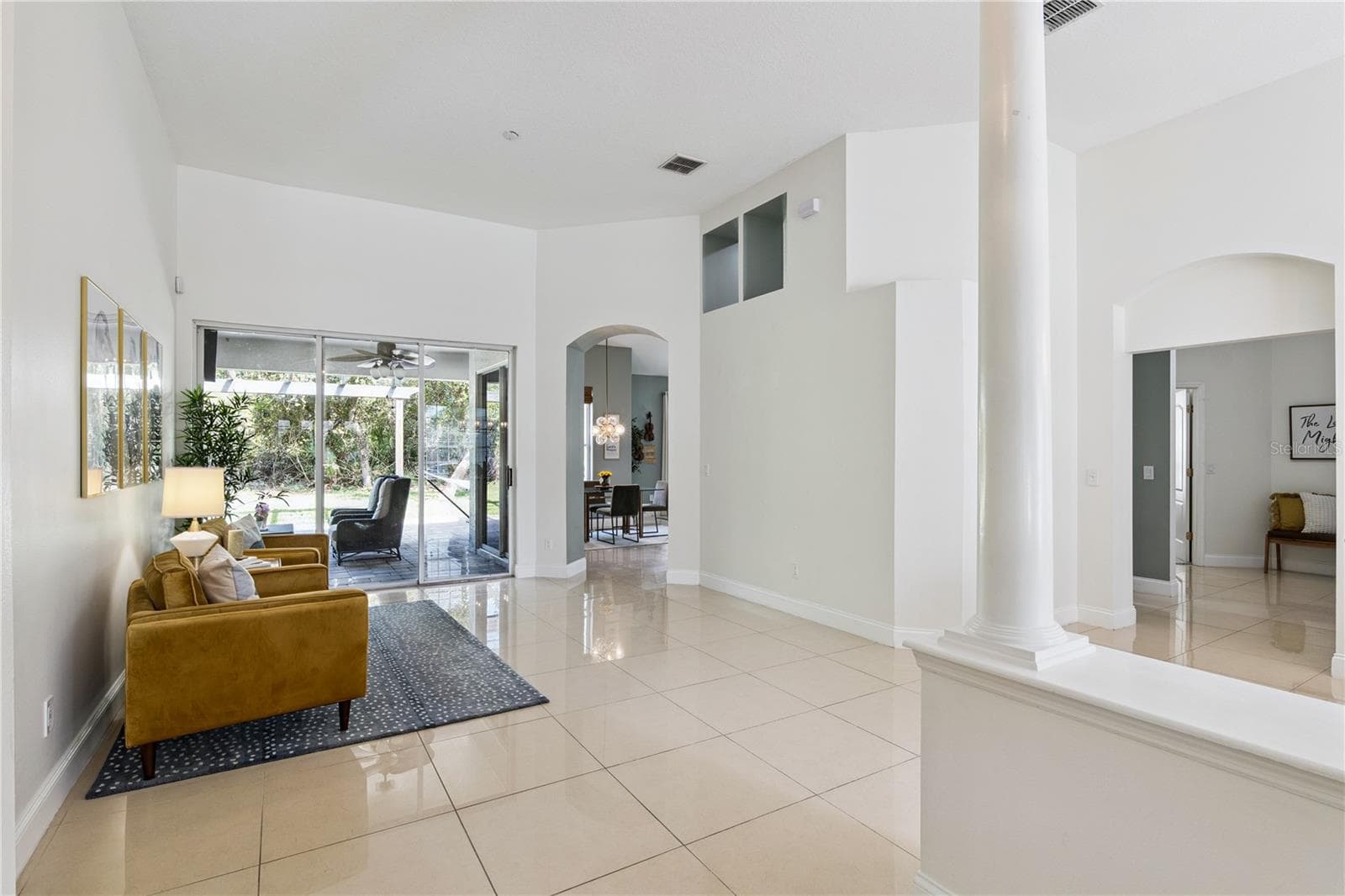 Single Family Residence at 9041 LAUREL RIDGE DR, MOUNT DORA, photo 10 of 46