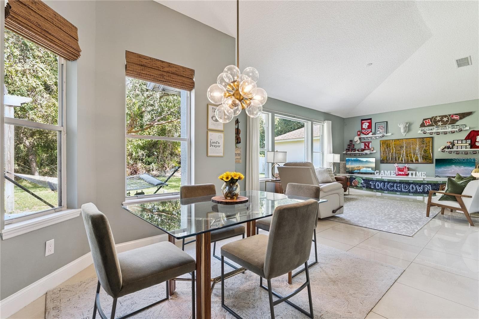 Single Family Residence at 9041 LAUREL RIDGE DR, MOUNT DORA, photo 13 of 46