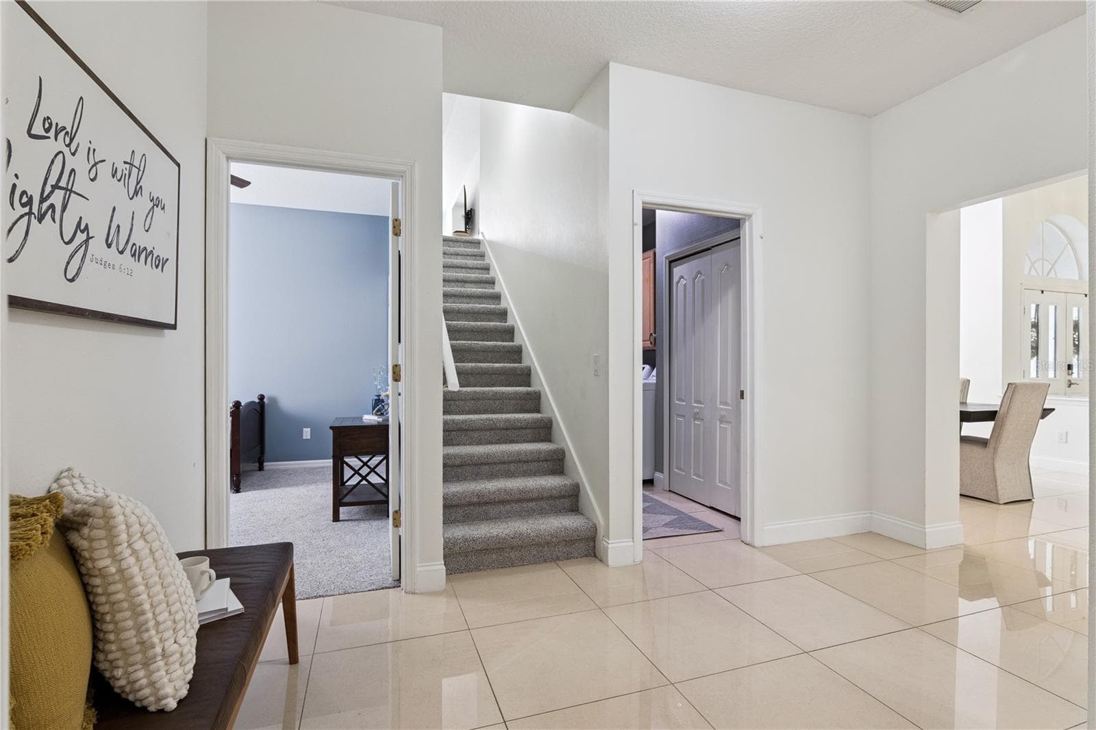 Single Family Residence at 9041 LAUREL RIDGE DR, MOUNT DORA, photo 18 of 46
