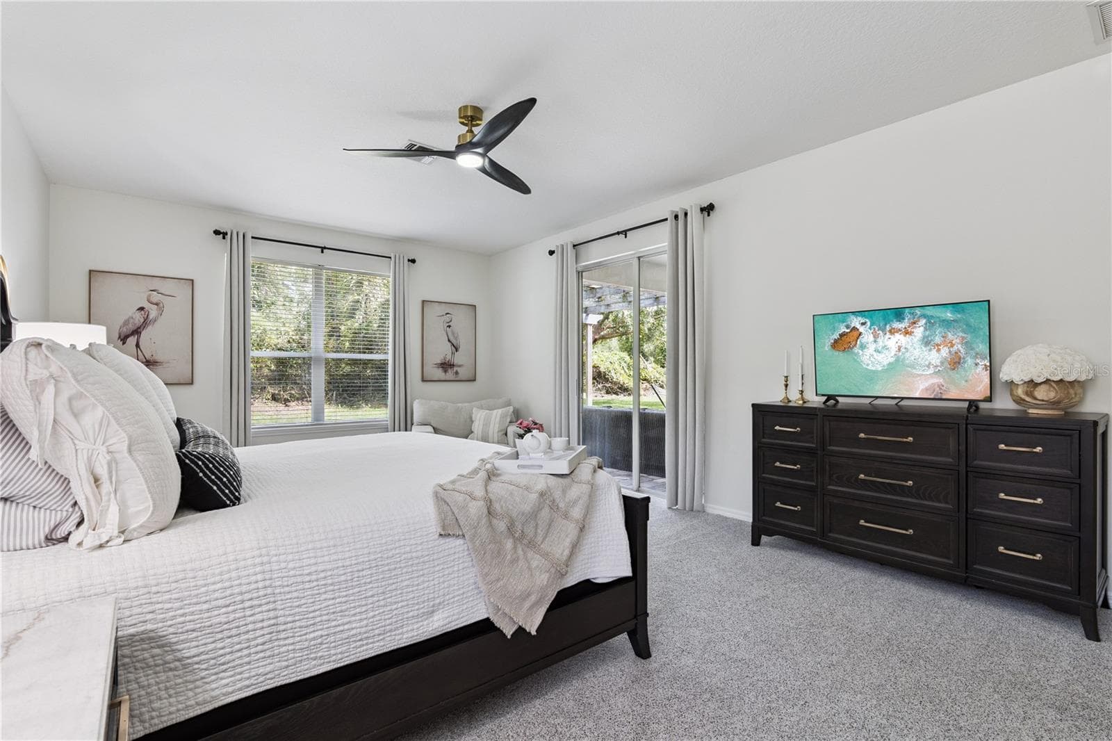 Single Family Residence at 9041 LAUREL RIDGE DR, MOUNT DORA, photo 21 of 46