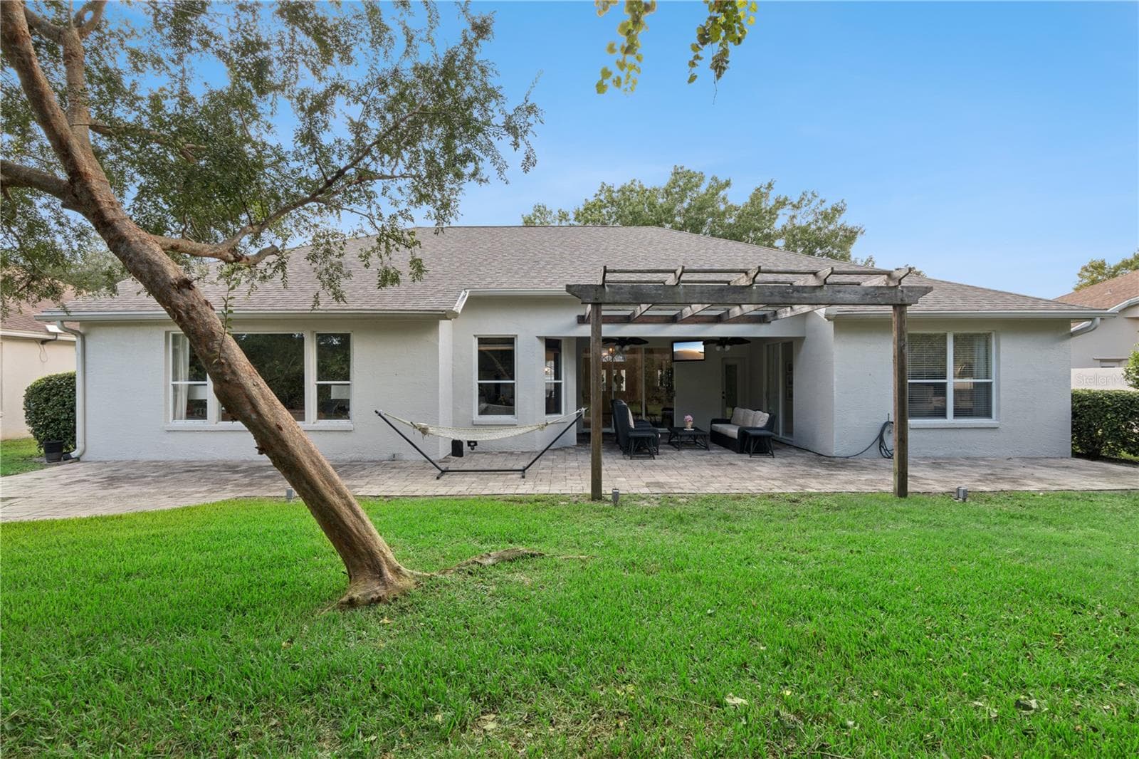 Single Family Residence at 9041 LAUREL RIDGE DR, MOUNT DORA, photo 44 of 46