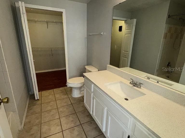 Master Bathroom - 3420 GREENWICH VILLAGE BLVD #104, ORLANDO