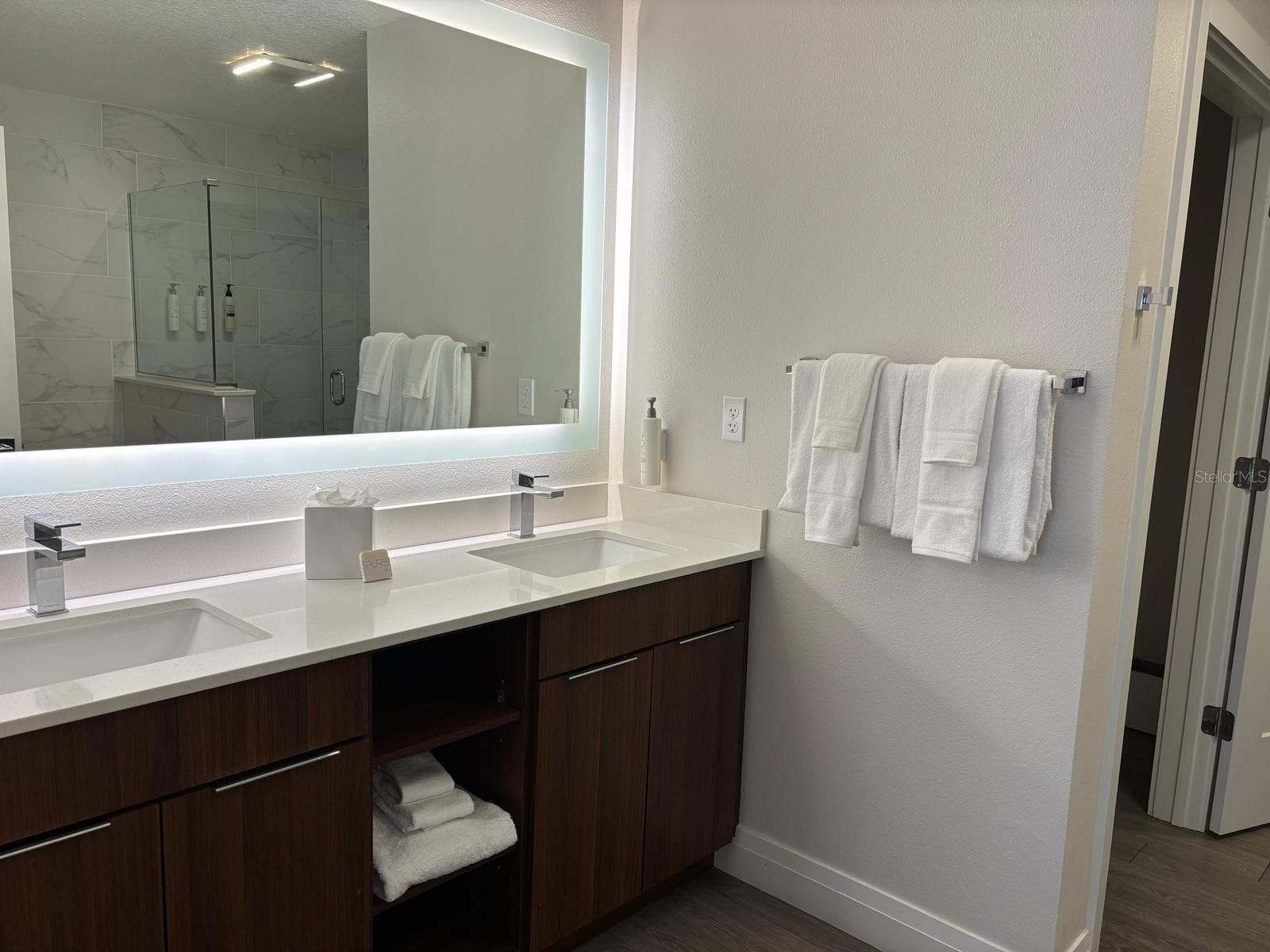 Condo - Hotel at 14501 GROVE RESORT AVE #2608, WINTER GARDEN, photo 6 of 16