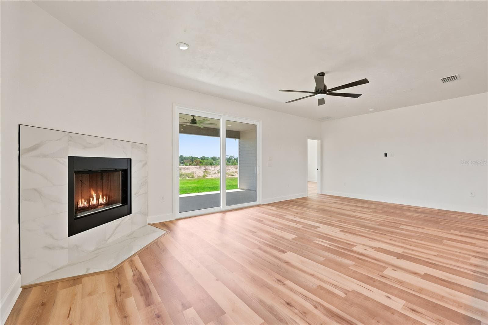 Single Family Residence at 21115 SW 1ST PL, NEWBERRY, photo 6 of 30