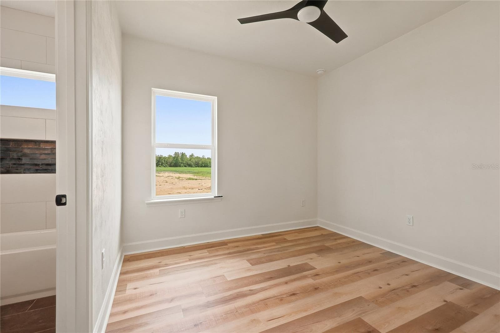 Single Family Residence at 21115 SW 1ST PL, NEWBERRY, photo 16 of 30