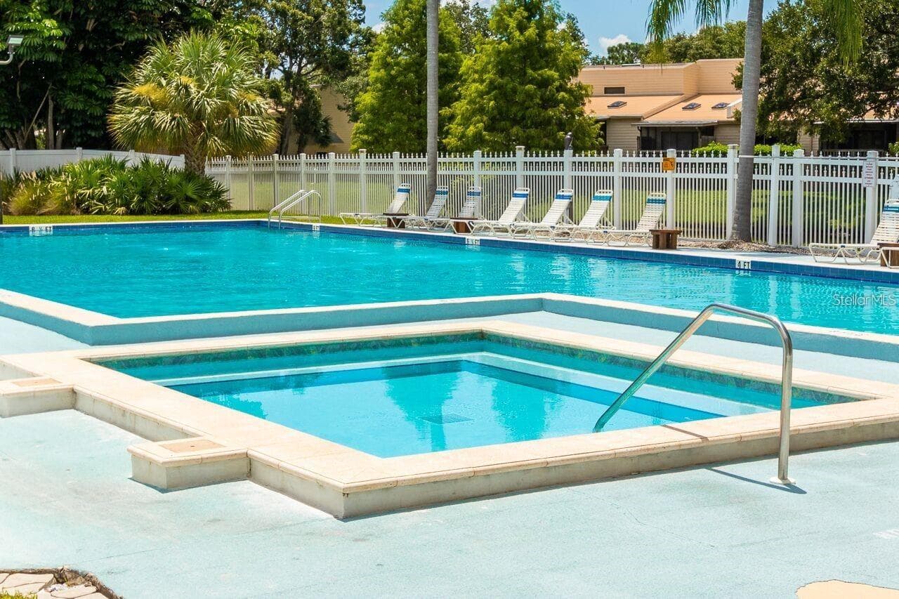 Condominium at 6410 92ND PL N #1401, PINELLAS PARK, photo 27 of 31