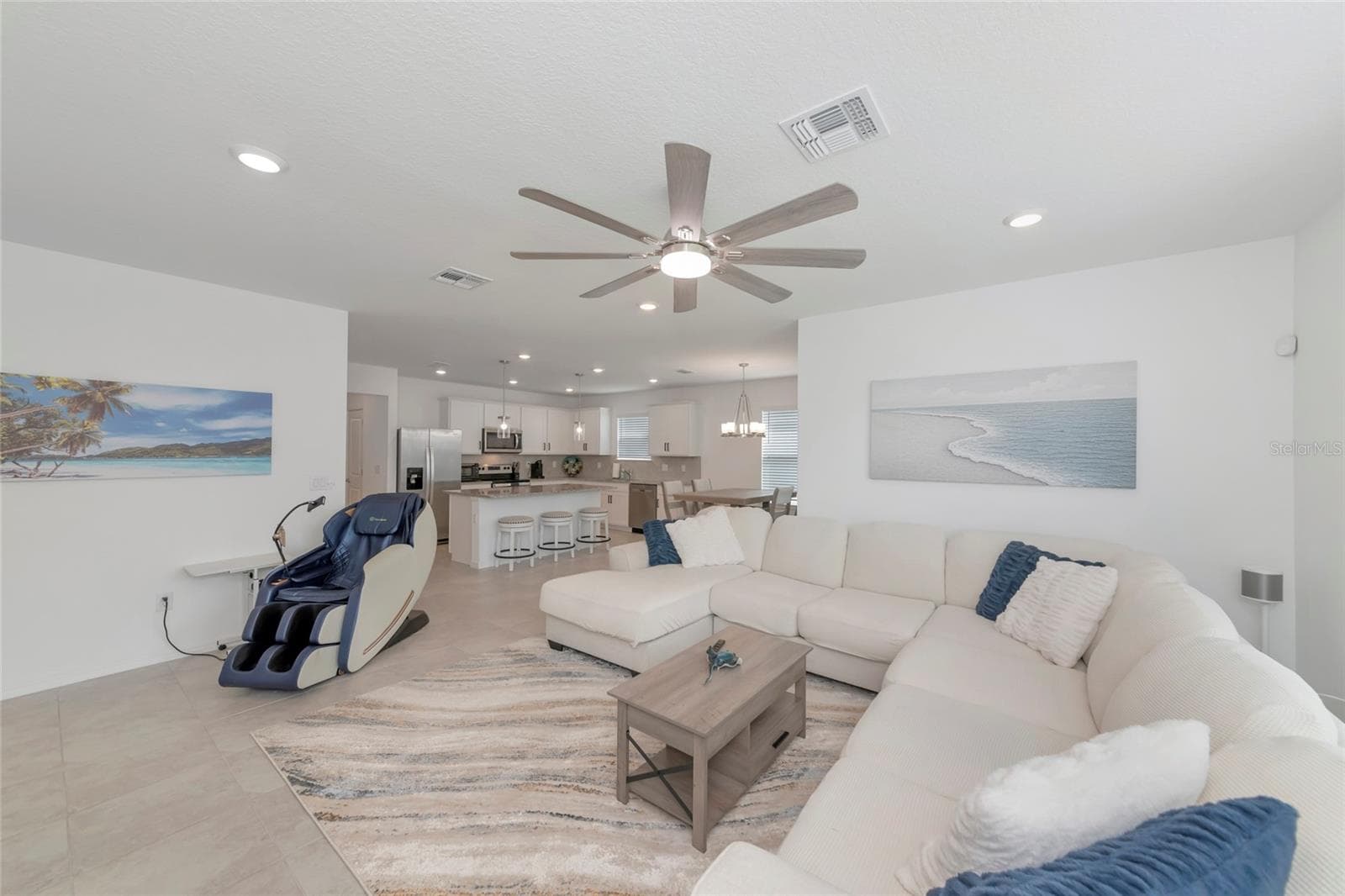 Single Family Residence at 11742 MOONSAIL DR, PARRISH, photo 6 of 70