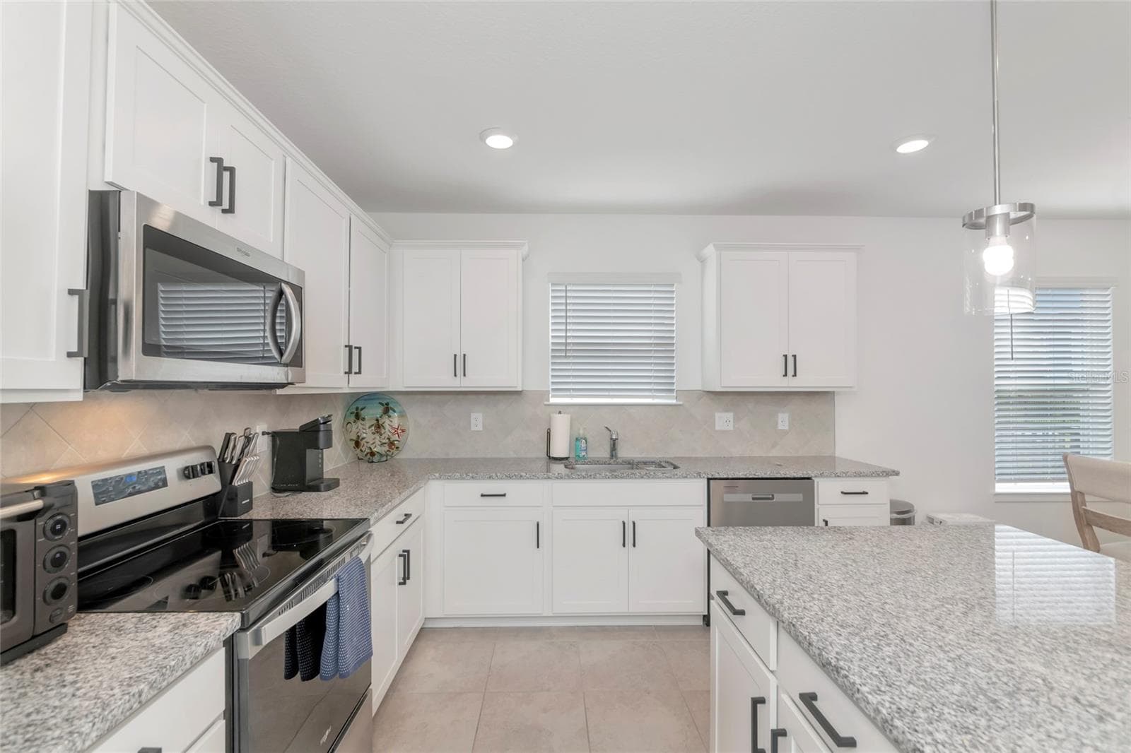 Single Family Residence at 11742 MOONSAIL DR, PARRISH, photo 19 of 70