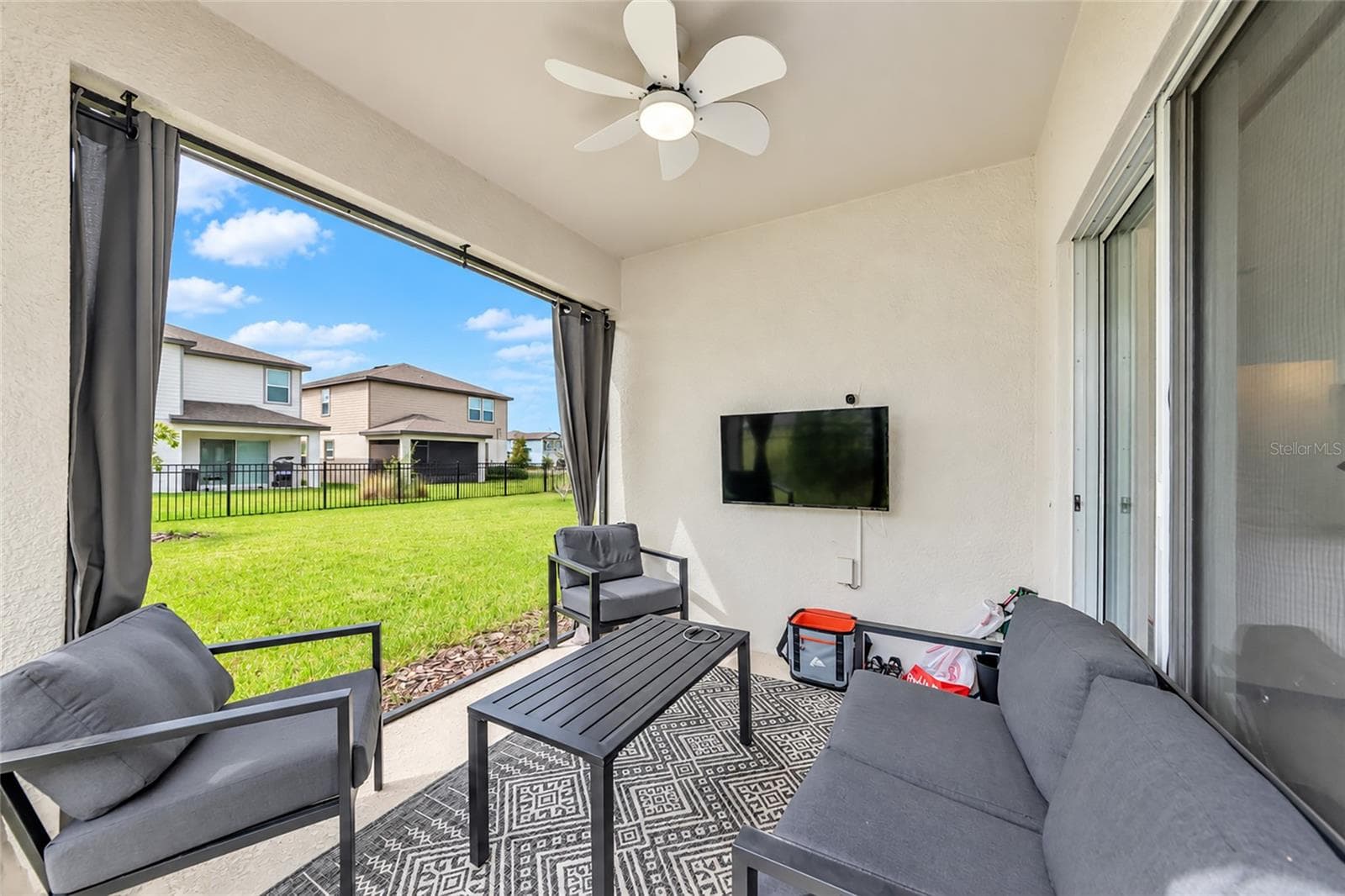 Single Family Residence at 11742 MOONSAIL DR, PARRISH, photo 41 of 70