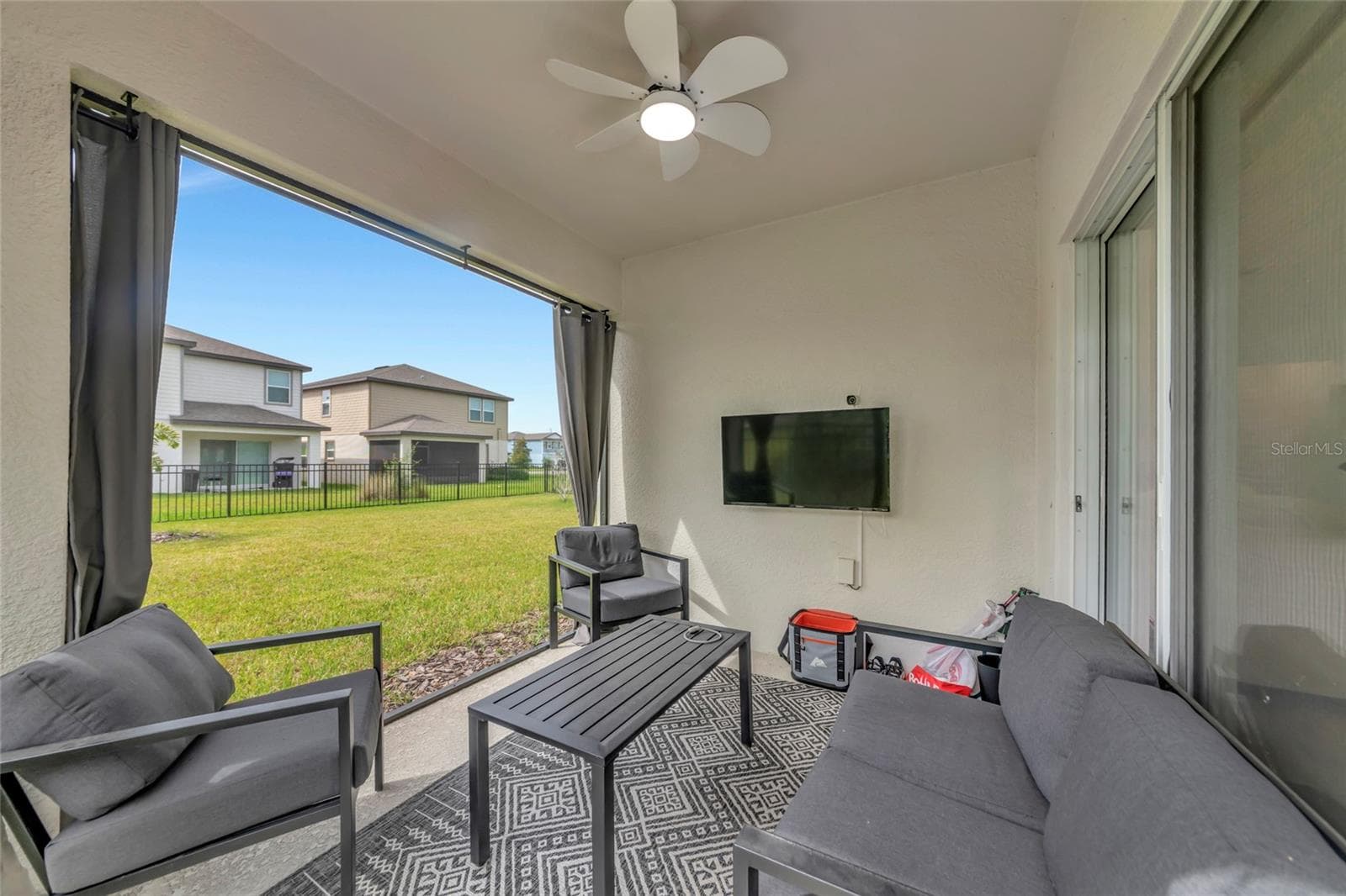Single Family Residence at 11742 MOONSAIL DR, PARRISH, photo 45 of 70