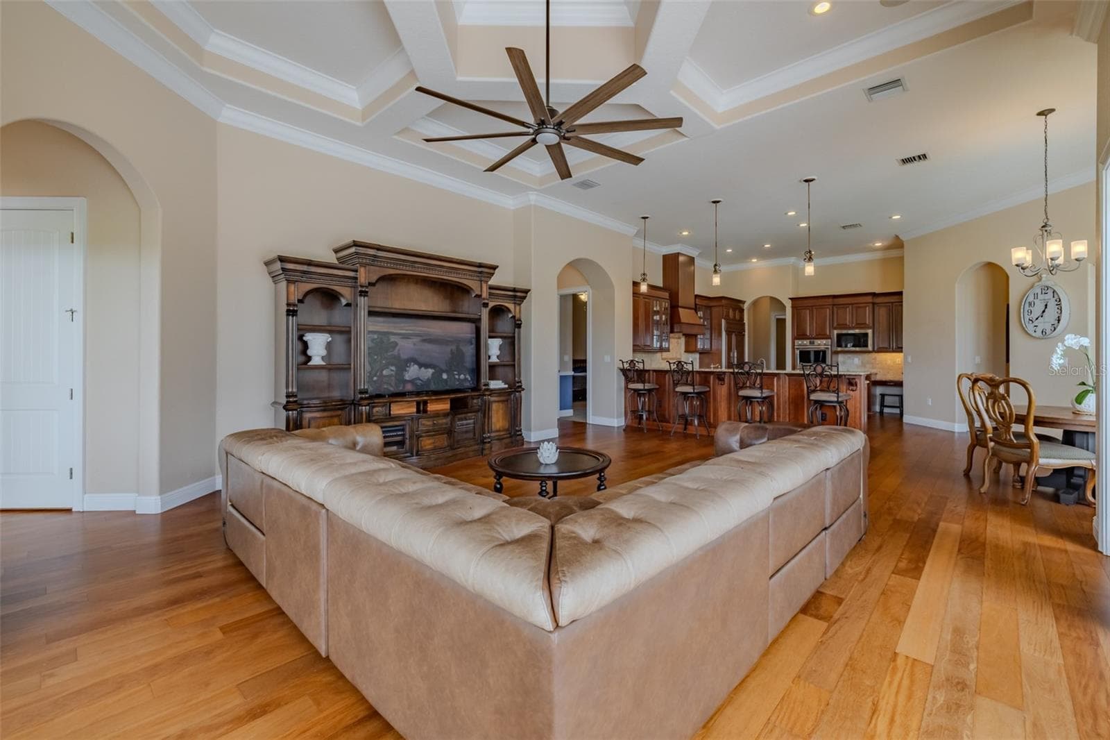 Single Family Residence at 10501 BROADLAND PASS, THONOTOSASSA, photo 24 of 98