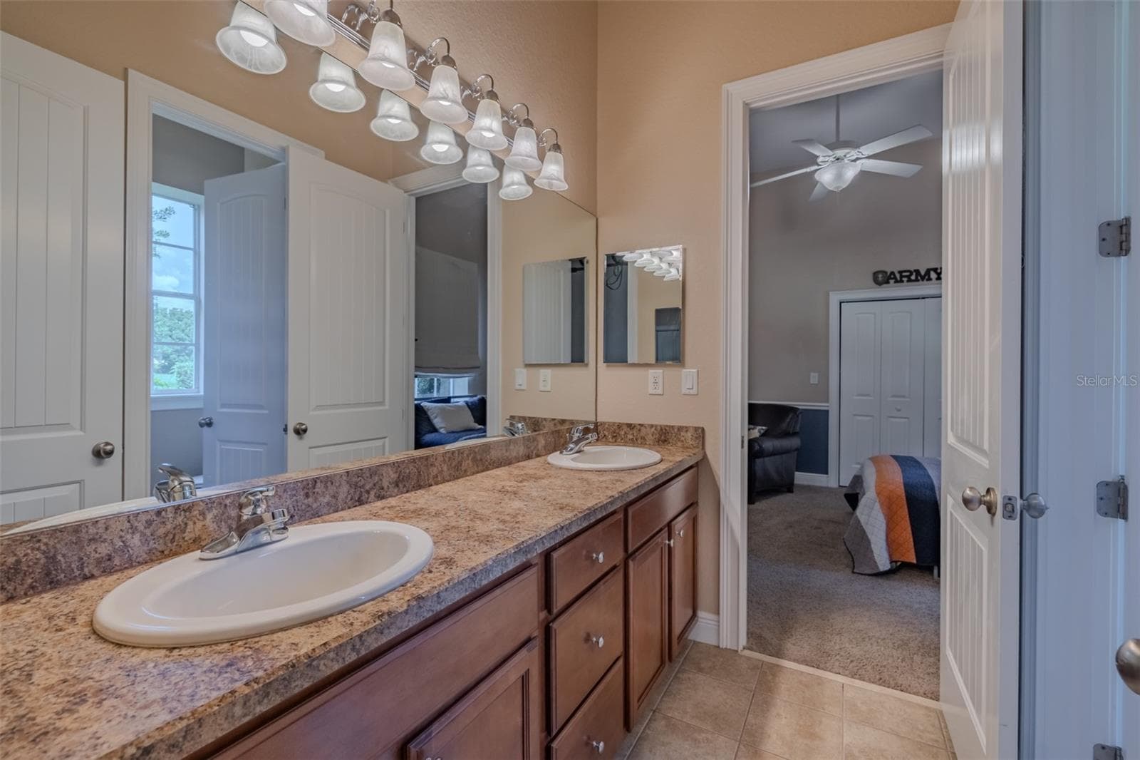 Single Family Residence at 10501 BROADLAND PASS, THONOTOSASSA, photo 46 of 98