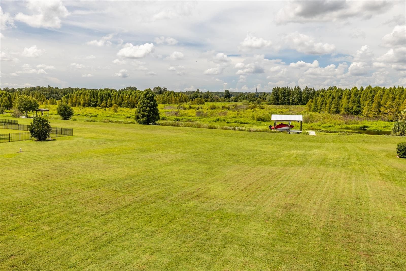 Single Family Residence at 10501 BROADLAND PASS, THONOTOSASSA, photo 82 of 98