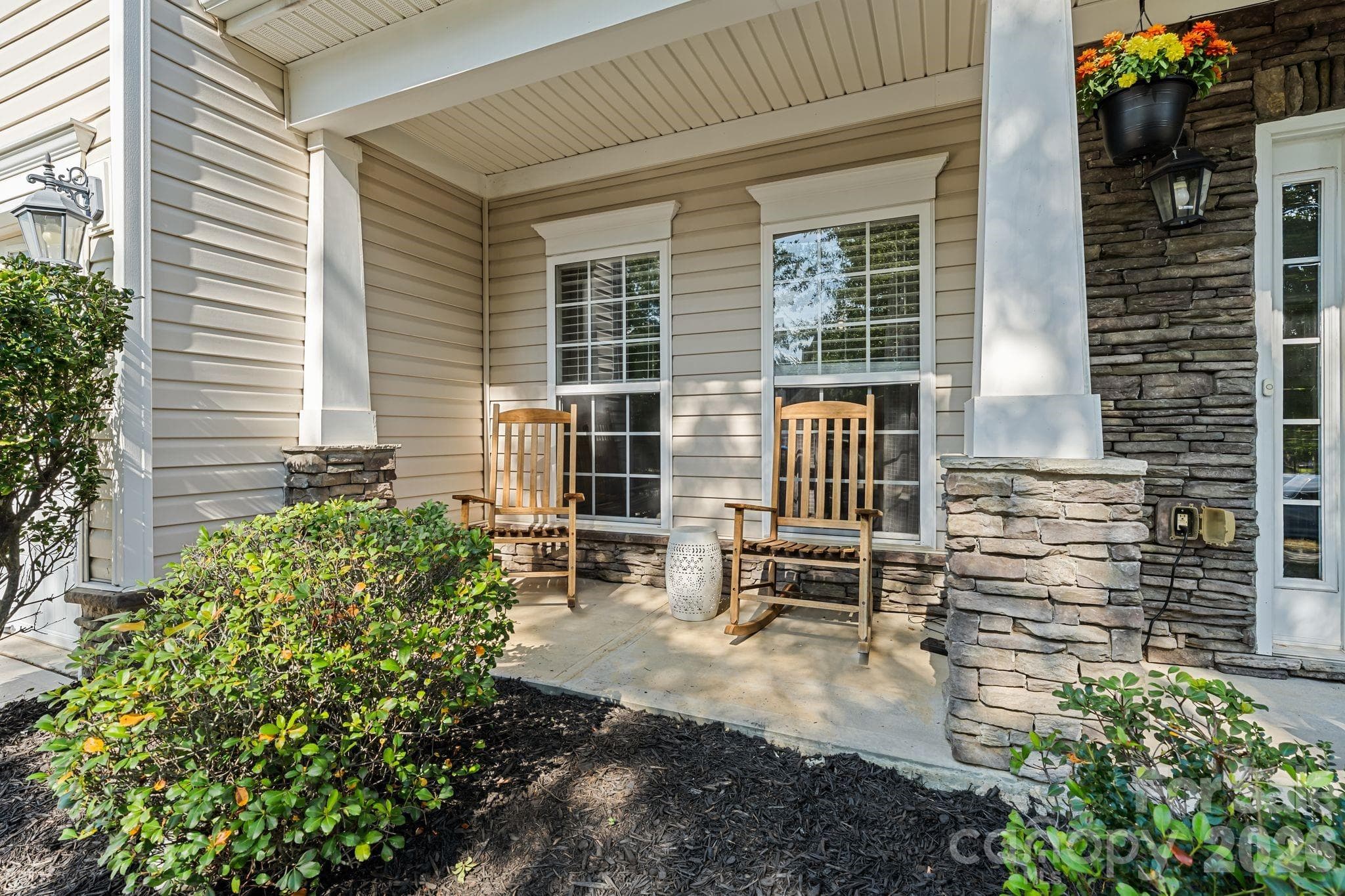 Front Porch - 13439 Porter Creek Road, Charlotte