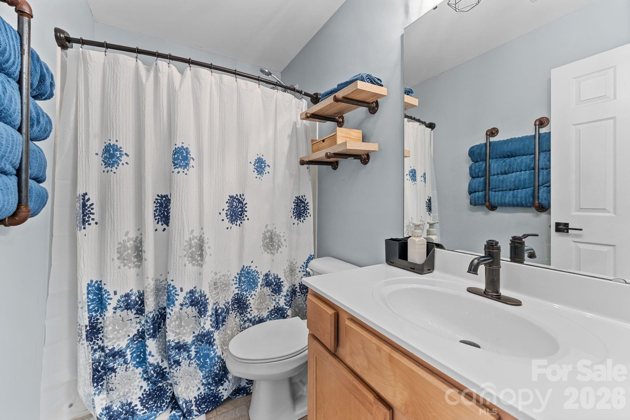 Single Family Residence at 13439 Porter Creek Road, Charlotte, photo 27 of 47